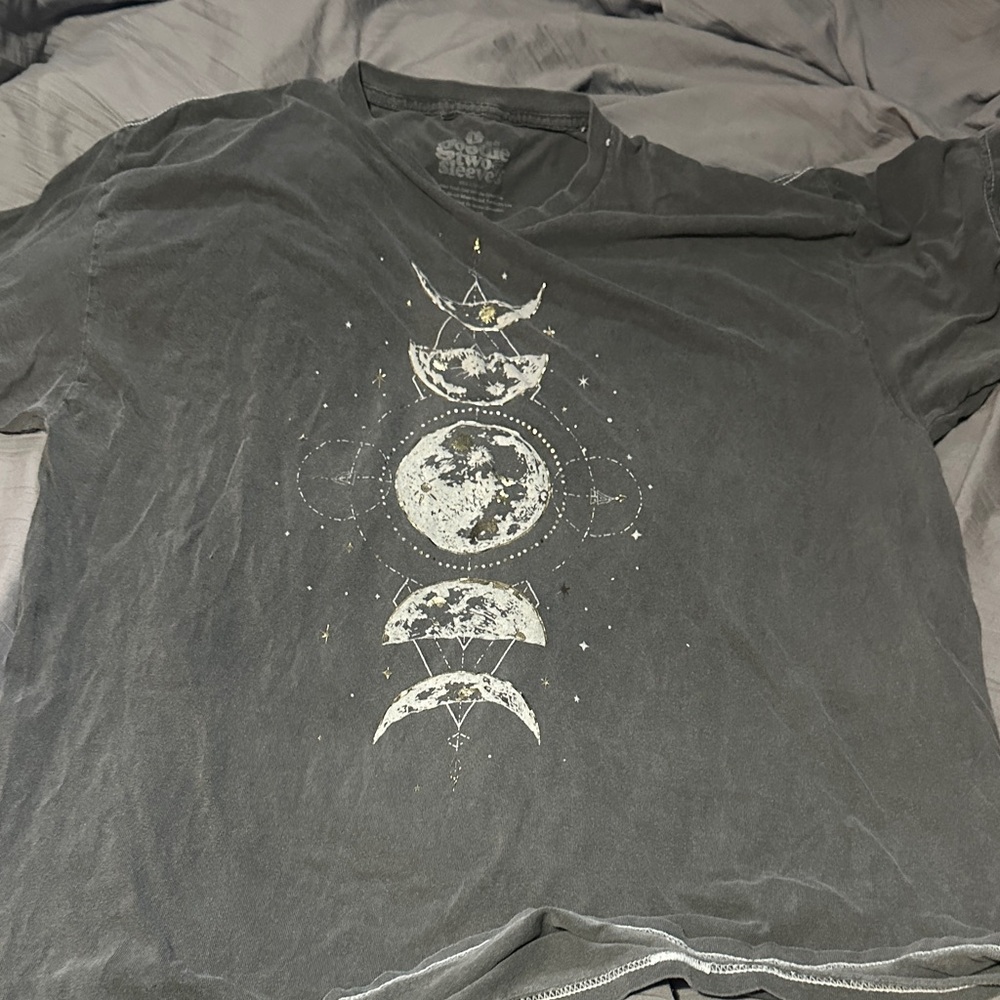 Women’s  Black Graphic Moon Phases T-Shirt